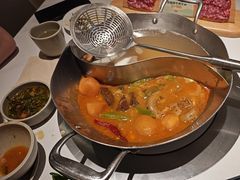 -左庭右院鲜牛肉火锅(金山万达店)
