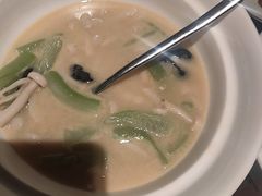 -鸽子侯·家宴·平价海鲜(市图书馆店)