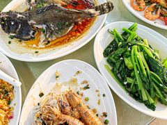 -红月湾海鲜饭店•沙滩海景(双月湾店)