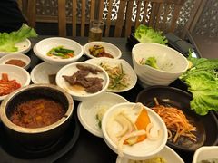 -韩屋韩国料理(天山路店)