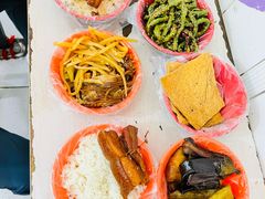 -咱家王新国把子肉(县东巷店)