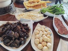 -亿诣蝎府炸酱面羊蝎子火锅(酷车小镇店)