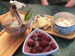 -啰啰冰屋(景洪总店)
