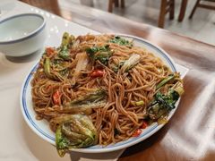 -邱芳粉店(迎宾大道旗舰店)