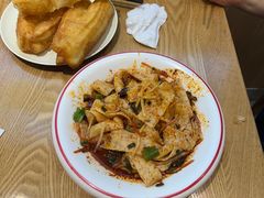 -三好食堂(煎饺·馄饨·肉饼米线·盛世广场店)