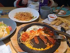 -菲滋意式休闲餐厅(北仑银泰城店)