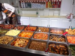 自助取餐区-晓宇盒饭(民安街店)