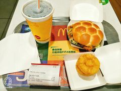 -麦当劳(虹梅路地铁站店)