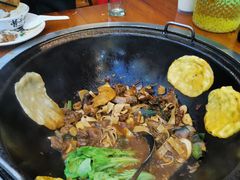 -曹丞相·地锅鸡·地锅鱼(武林店)