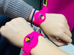 -嘿哟动霸CHUA·新潮玩运动娱乐中心·蹦床滑冰团建乐园