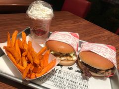 -FATBURGER 特富客汉堡(外交公寓店)
