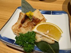 -花和海鲜自助(梅江店)