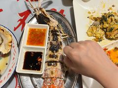 -辉记炭烧海鲜大排档·老字号(福田店)