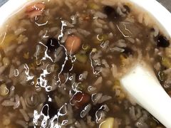 -芳婆糕团店(王府大街店)