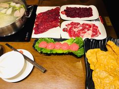 -牛焱·贵州黄牛肉火锅(城西银泰店)