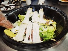 -屯老二农家铁锅炖·行业领军者(梅江店)