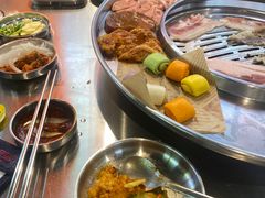 -哈哈碳都·牛肋条无限自助烤肉(宝龙店)