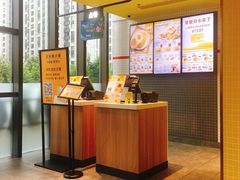-麦当劳(普陀香溢花城店)
