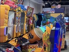 -嘻哈欢乐场(华宇广场店)