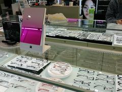 -宝岛眼镜(群光广场店)