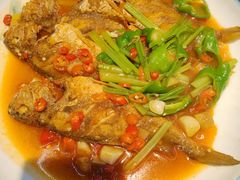 -民间瓦缸煨汤館(嵩山路店)