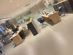 -上海冠松上汽大众4S店