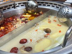 金典鸳鸯锅底-快乐小羊·内蒙牛羊肉火锅(流花中心店)