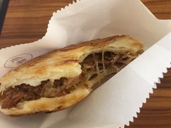 -荀记肉夹馍(三八家乐福店)