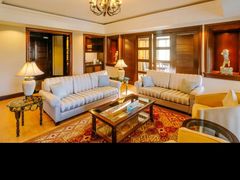 -麦哲伦丝绸度假村