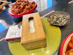 -川流不息·地道川菜·小龙虾(松东路店)