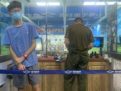 -都市枪神实弹射击俱乐部
