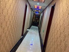 -华夏养足堂(社区平价店)