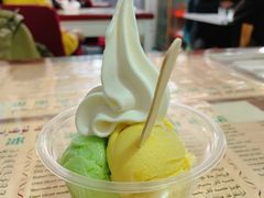 -古老冰山特色冰淇淋店(艾提尕尔店)