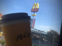 -麦当劳(长江西路得来速店)