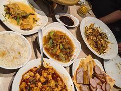 -六泰居·尔滨地标·东北菜(黄河路店)