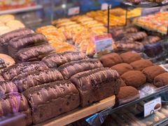 -巴黎贝甜(大宁国际商业广场店)