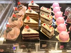 粉红小猪-精点味道(大连商场店)
