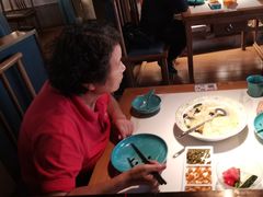 -荷塘秋月·本帮江浙菜(国权路店)