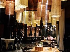 -三峡国际房车露营地(G348店)