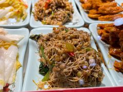 -伊穆祥牛肉面总店·清真