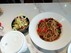 -萨卡屋亲子乐园·餐厅(龙山万物工场店)
