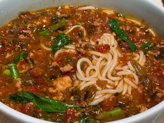 腾冲小锅米线-一坐一忘云南菜(三里屯店)