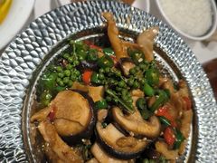 -渝是乎酸菜鱼(龙旗购物中心店)