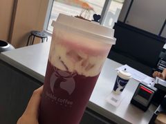 桃桃芝士红宝石茶-瑞幸咖啡(绿地锦峰大厦店)
