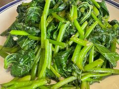 炝炒红薯苗-百花人家(门城水岸店)