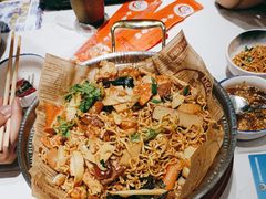 -红渡小香·牛肉麻辣香锅(车站南路店)