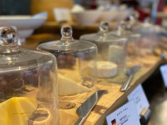 -圣丰索菲特·2 On 988 Café 自助餐厅