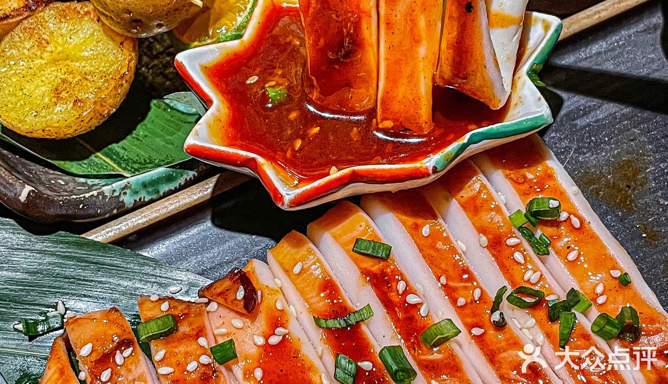 西湖边宝藏日料店｜吃到了zui好吃的提灯