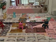 -肆兮眼镜·蔡司·徕卡战略合作店(大坪店)