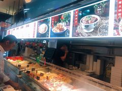 -成都你六姐·牛肉冒菜(城市集市合生汇店)